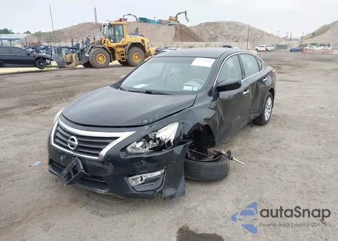 2014 Nissan Altima 2.5 S z USA, uszkodzony, nr VIN 1N4AL3AP3EC204361